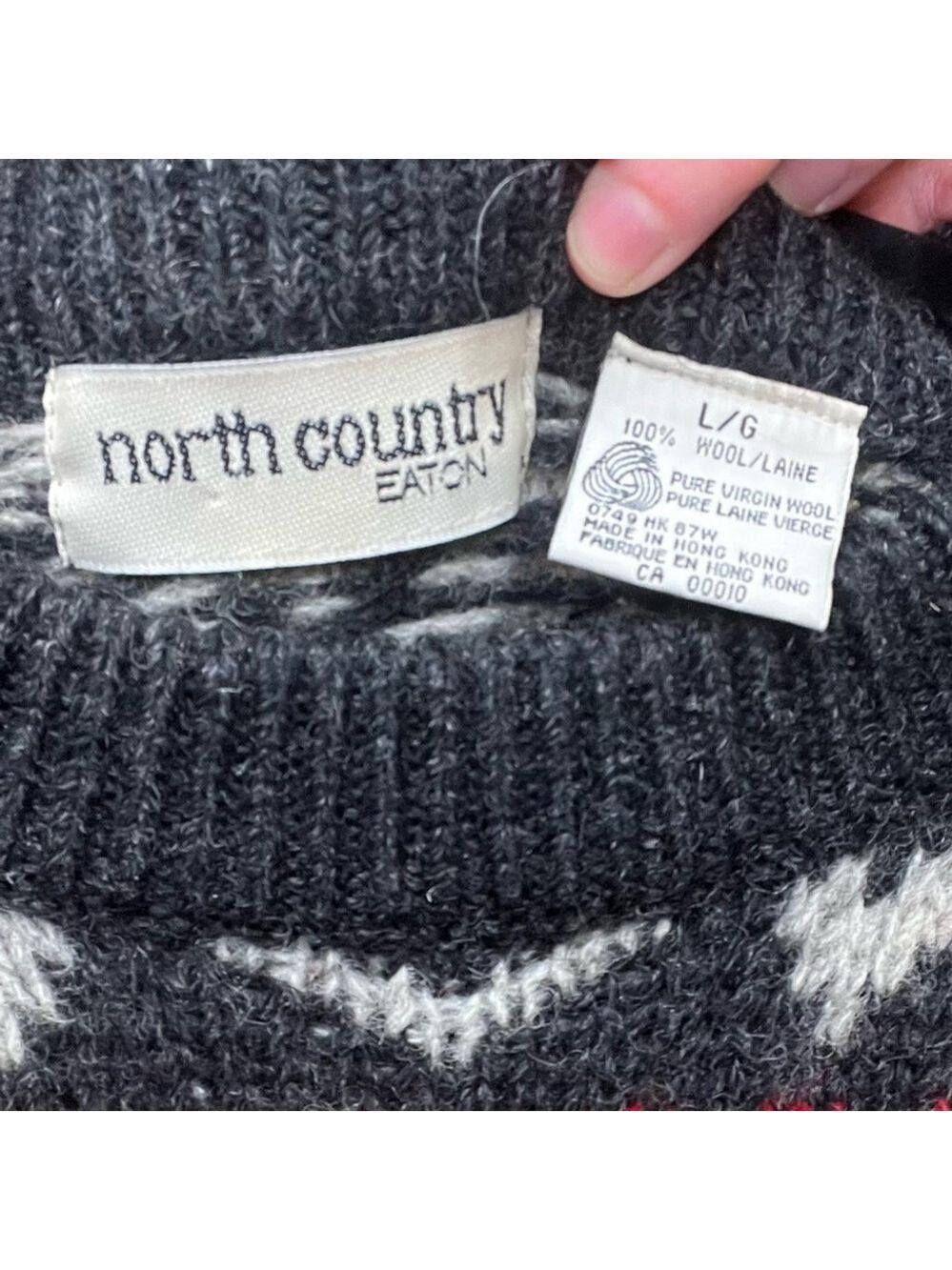 VINTAGE 100% Virgin Wool Pullover Crew Neck Sweater Black Cream Grey Red Unisex - Picture 10 of 11